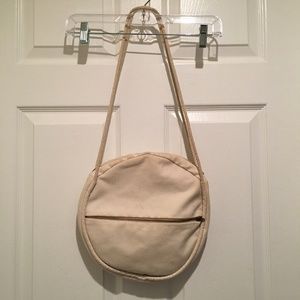 Lotfi "Serus" Circle Bag